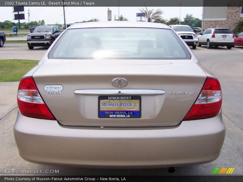 Desert Sand Mica / Taupe 2002 Toyota Camry LE
