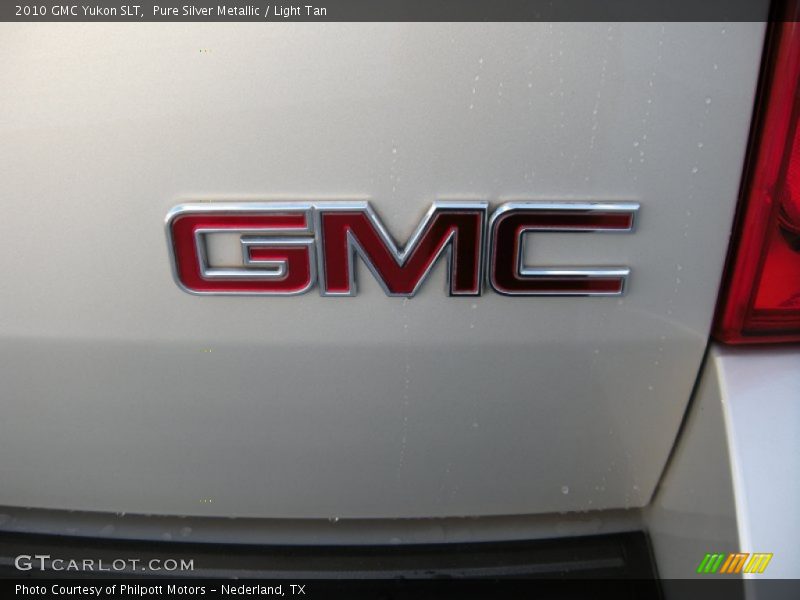 Pure Silver Metallic / Light Tan 2010 GMC Yukon SLT