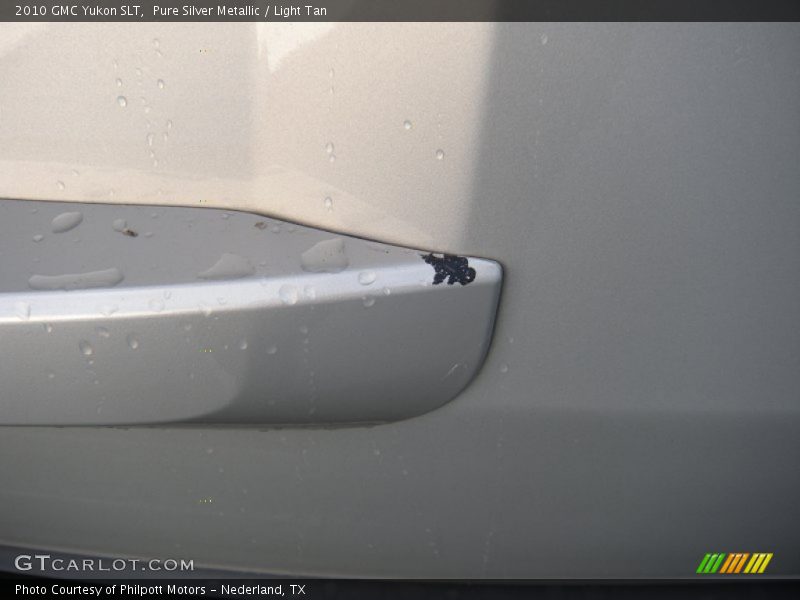 Pure Silver Metallic / Light Tan 2010 GMC Yukon SLT