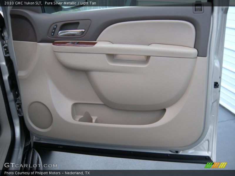 Pure Silver Metallic / Light Tan 2010 GMC Yukon SLT