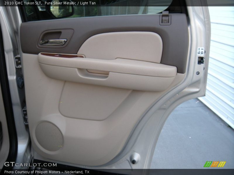 Pure Silver Metallic / Light Tan 2010 GMC Yukon SLT