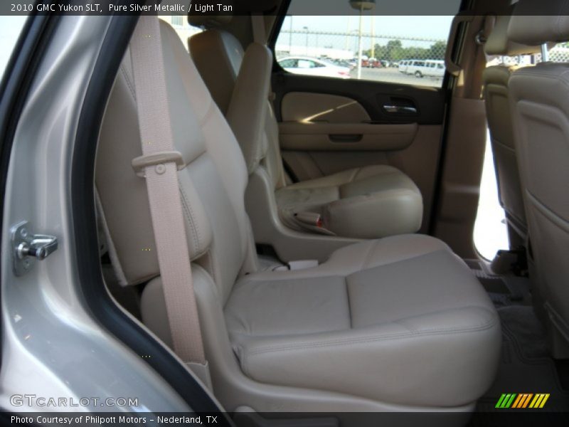 Pure Silver Metallic / Light Tan 2010 GMC Yukon SLT