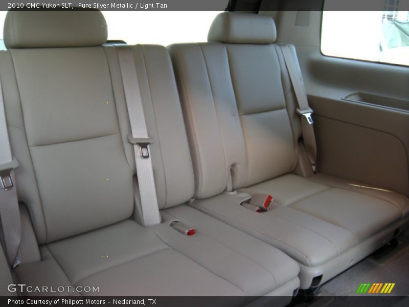 Pure Silver Metallic / Light Tan 2010 GMC Yukon SLT