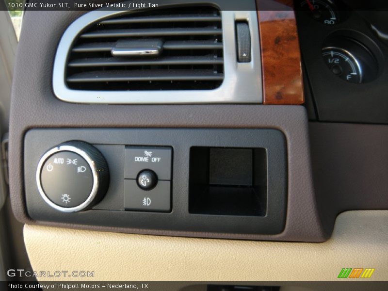 Pure Silver Metallic / Light Tan 2010 GMC Yukon SLT