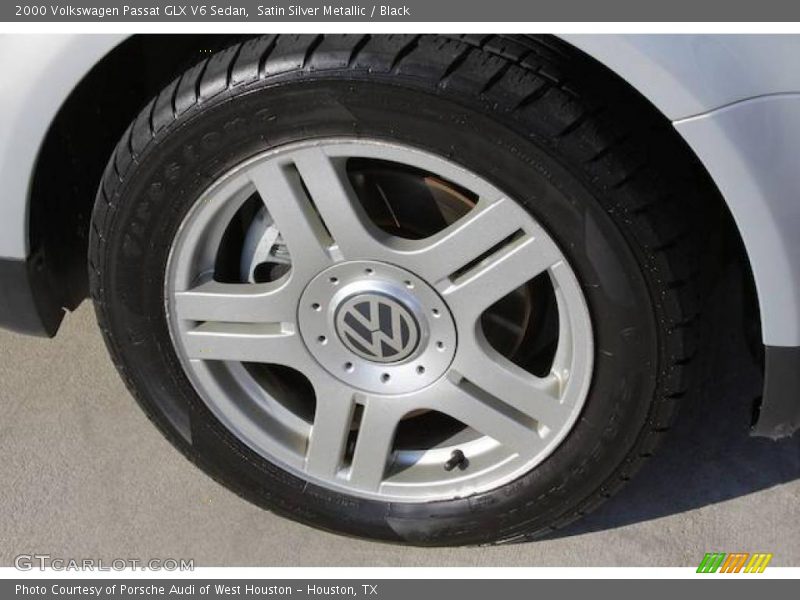 Satin Silver Metallic / Black 2000 Volkswagen Passat GLX V6 Sedan