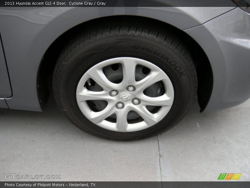 Cyclone Gray / Gray 2013 Hyundai Accent GLS 4 Door