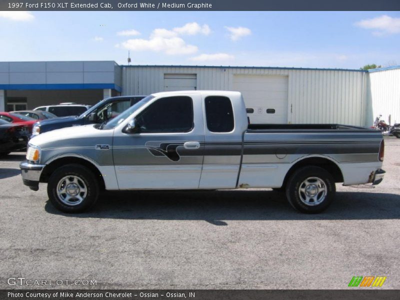 Oxford White / Medium Graphite 1997 Ford F150 XLT Extended Cab