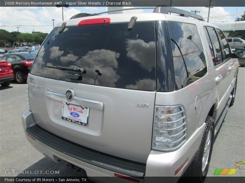 Vapor Silver Metallic / Charcoal Black 2008 Mercury Mountaineer AWD