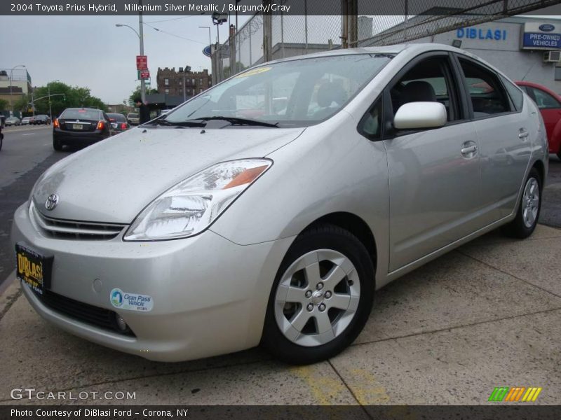 Millenium Silver Metallic / Burgundy/Gray 2004 Toyota Prius Hybrid