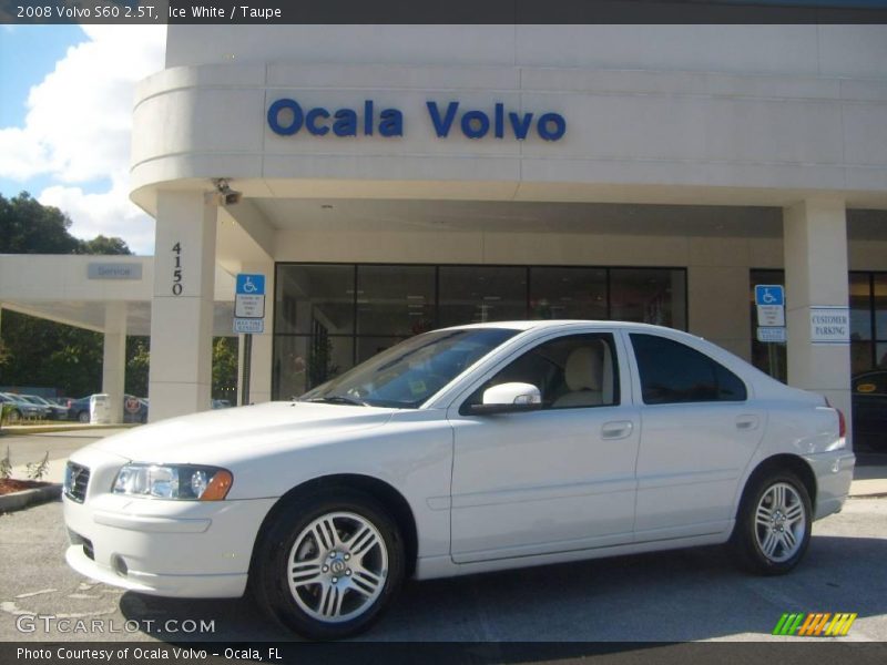 Ice White / Taupe 2008 Volvo S60 2.5T