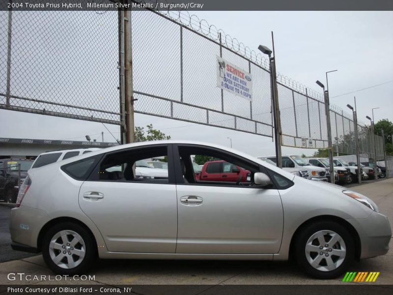 Millenium Silver Metallic / Burgundy/Gray 2004 Toyota Prius Hybrid