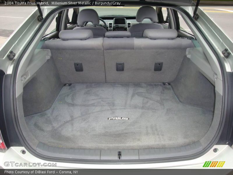 Millenium Silver Metallic / Burgundy/Gray 2004 Toyota Prius Hybrid