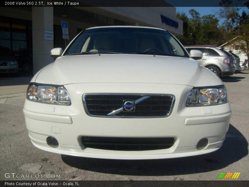 Ice White / Taupe 2008 Volvo S60 2.5T