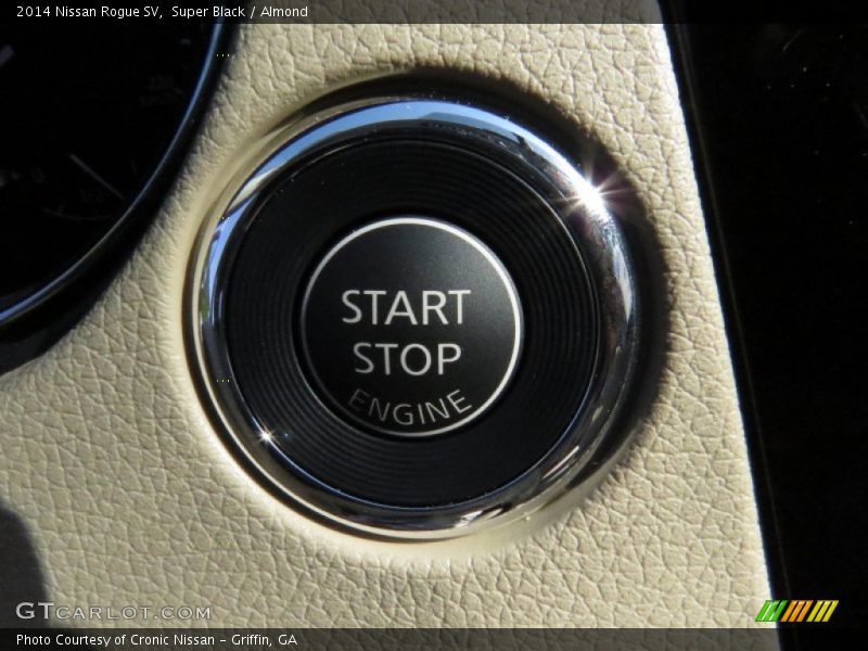 Super Black / Almond 2014 Nissan Rogue SV