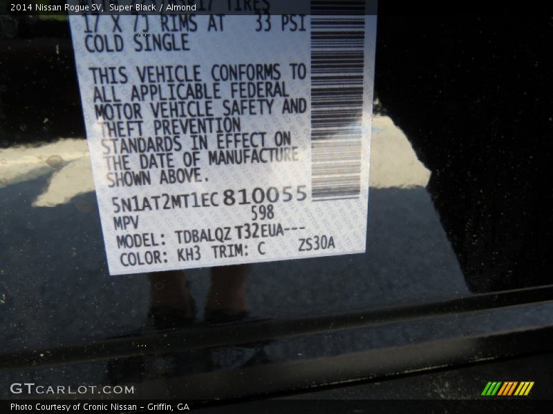 Super Black / Almond 2014 Nissan Rogue SV