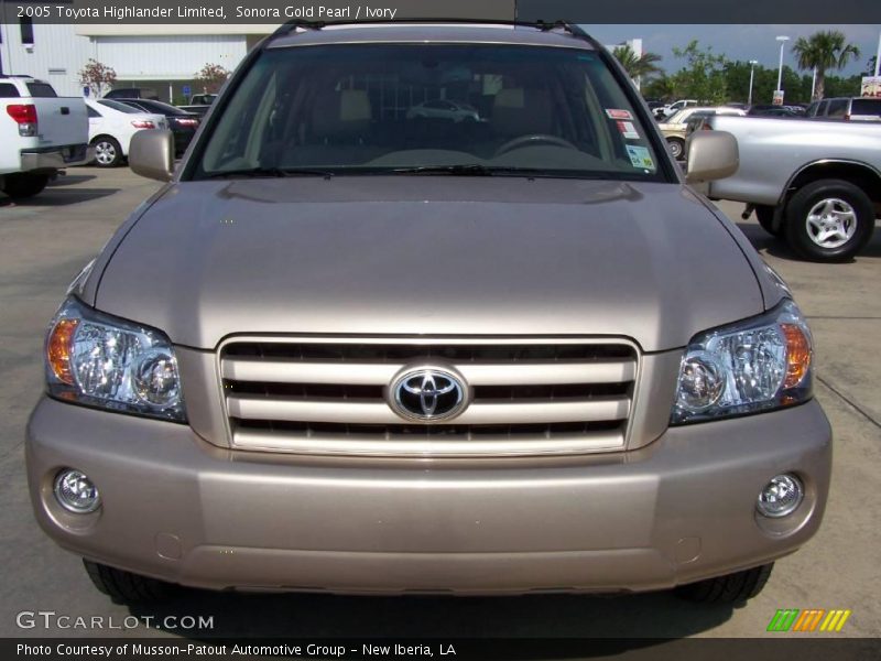 Sonora Gold Pearl / Ivory 2005 Toyota Highlander Limited