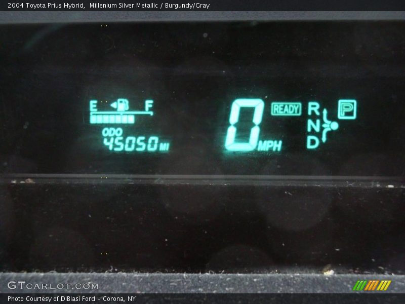 Millenium Silver Metallic / Burgundy/Gray 2004 Toyota Prius Hybrid