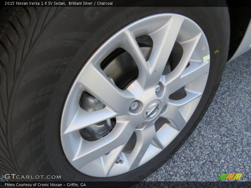  2015 Versa 1.6 SV Sedan Wheel