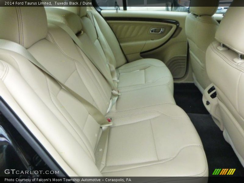 Tuxedo Black / Dune 2014 Ford Taurus Limited