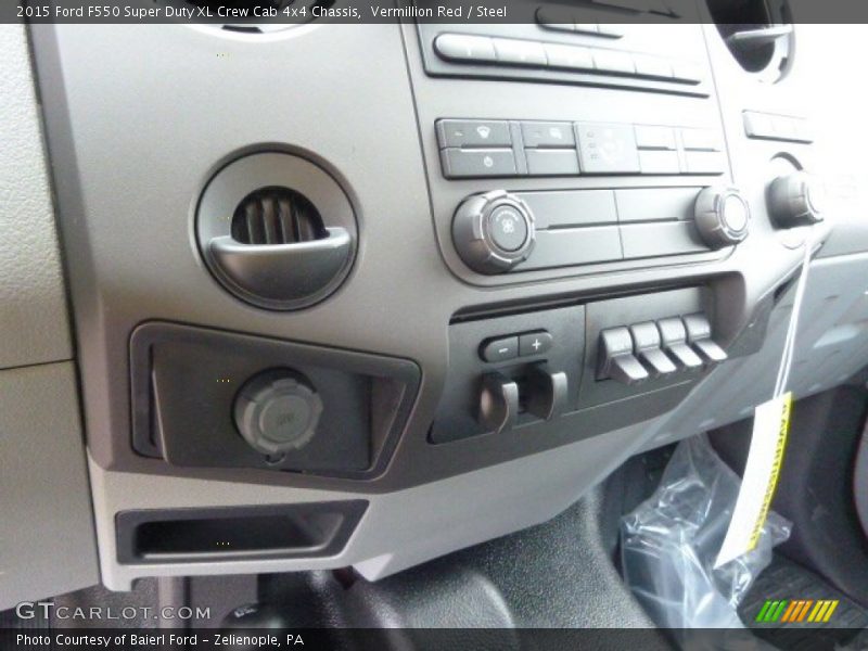 Controls of 2015 F550 Super Duty XL Crew Cab 4x4 Chassis