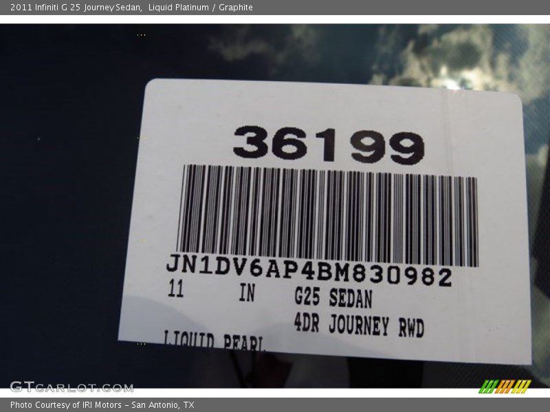 Liquid Platinum / Graphite 2011 Infiniti G 25 Journey Sedan