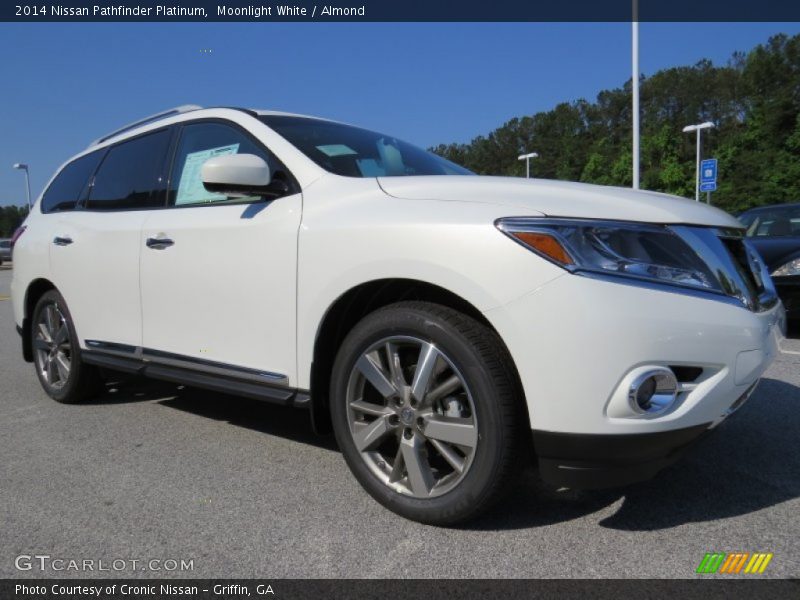 Moonlight White / Almond 2014 Nissan Pathfinder Platinum