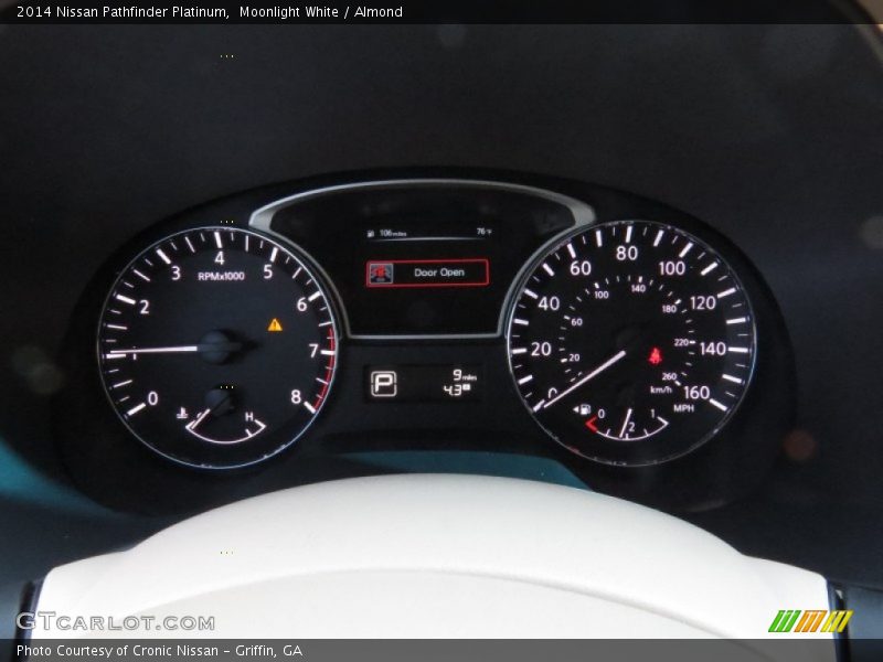 Moonlight White / Almond 2014 Nissan Pathfinder Platinum
