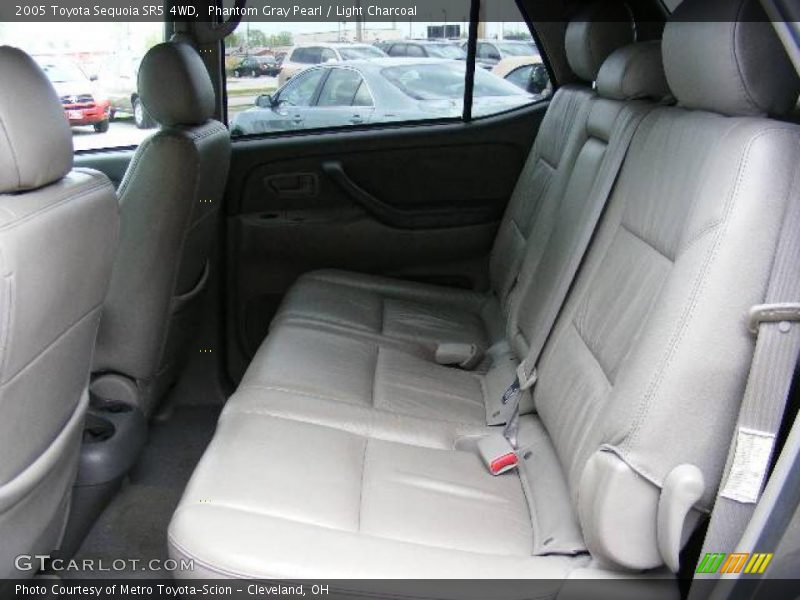 Phantom Gray Pearl / Light Charcoal 2005 Toyota Sequoia SR5 4WD