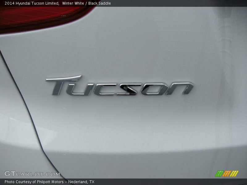 Winter White / Black Saddle 2014 Hyundai Tucson Limited
