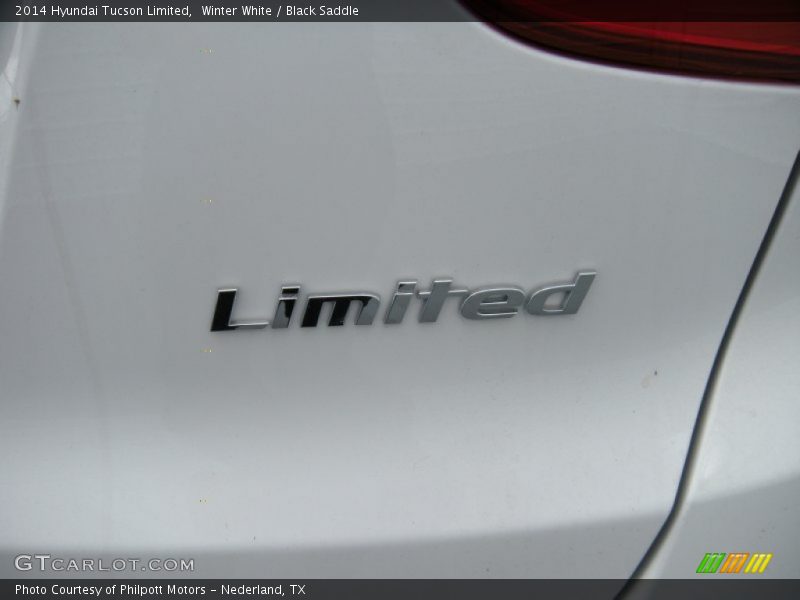 Winter White / Black Saddle 2014 Hyundai Tucson Limited