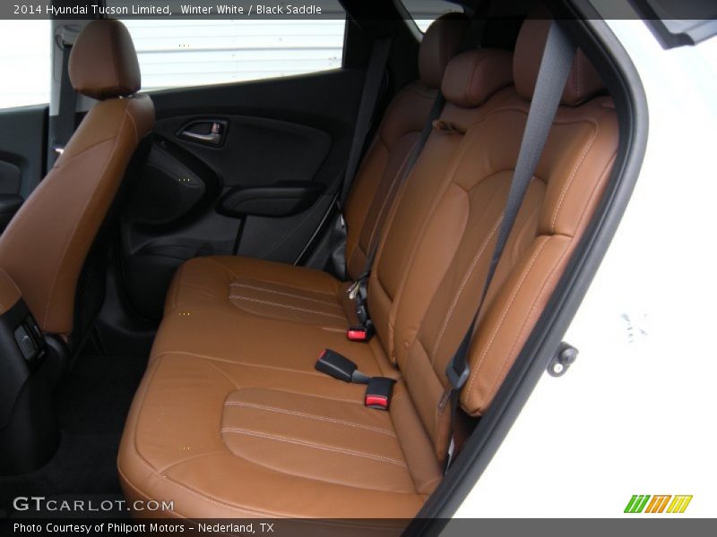 Winter White / Black Saddle 2014 Hyundai Tucson Limited
