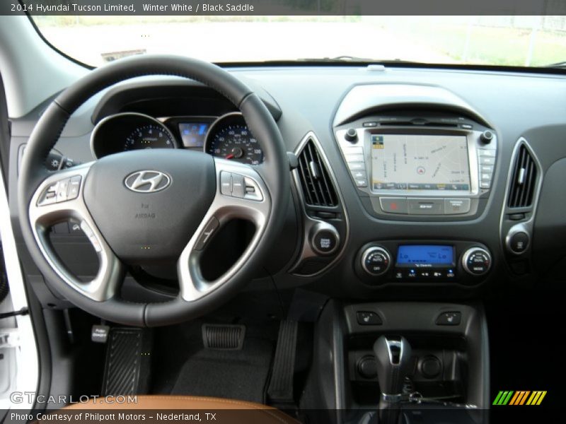Winter White / Black Saddle 2014 Hyundai Tucson Limited