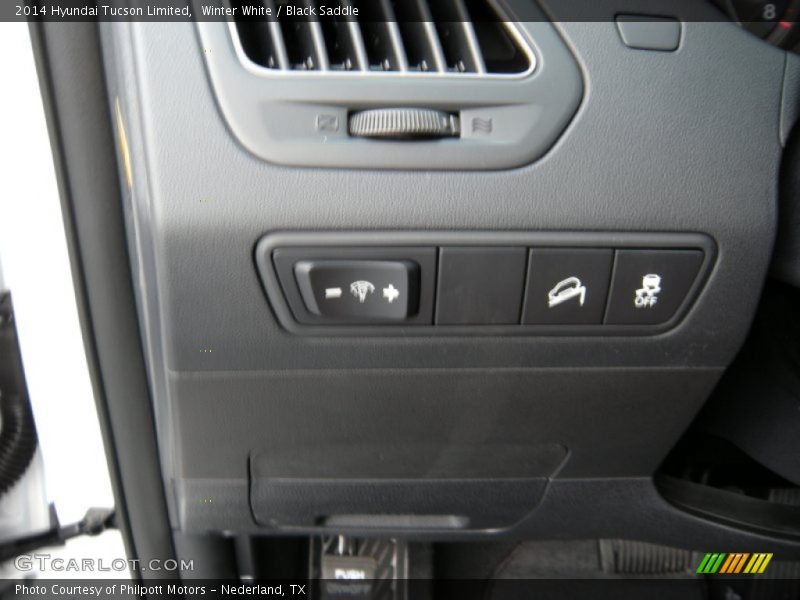 Winter White / Black Saddle 2014 Hyundai Tucson Limited