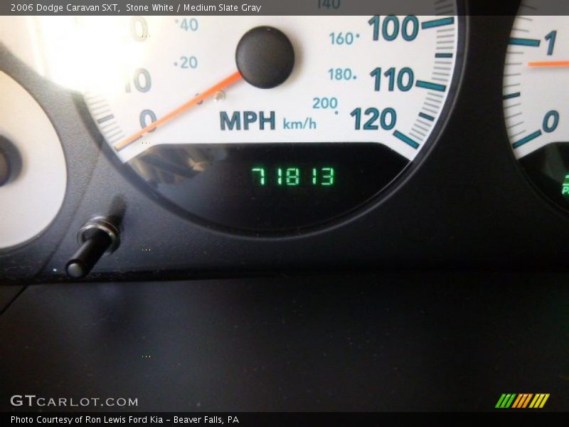 Stone White / Medium Slate Gray 2006 Dodge Caravan SXT