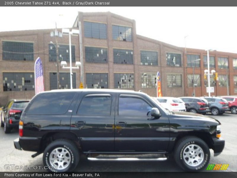 Black / Gray/Dark Charcoal 2005 Chevrolet Tahoe Z71 4x4
