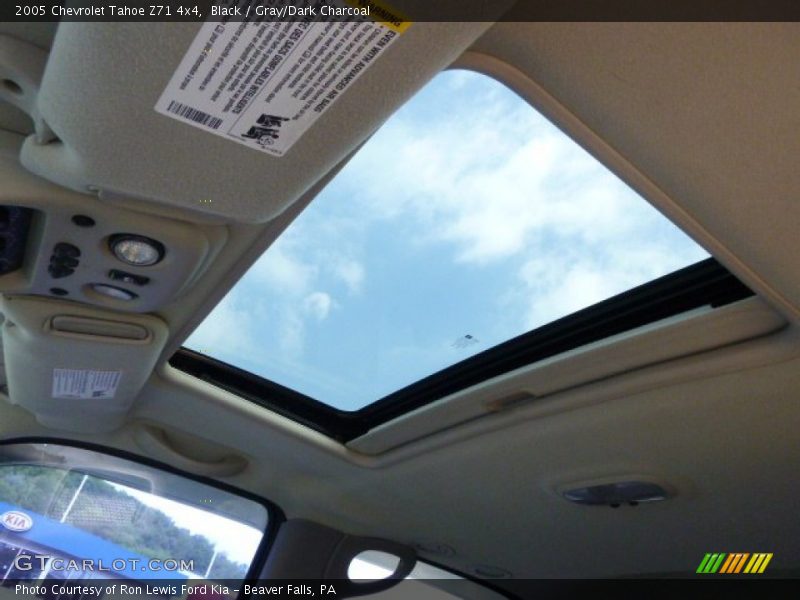 Black / Gray/Dark Charcoal 2005 Chevrolet Tahoe Z71 4x4