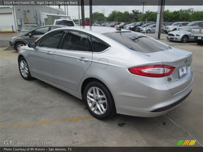 Ingot Silver / Charcoal Black 2014 Ford Fusion SE
