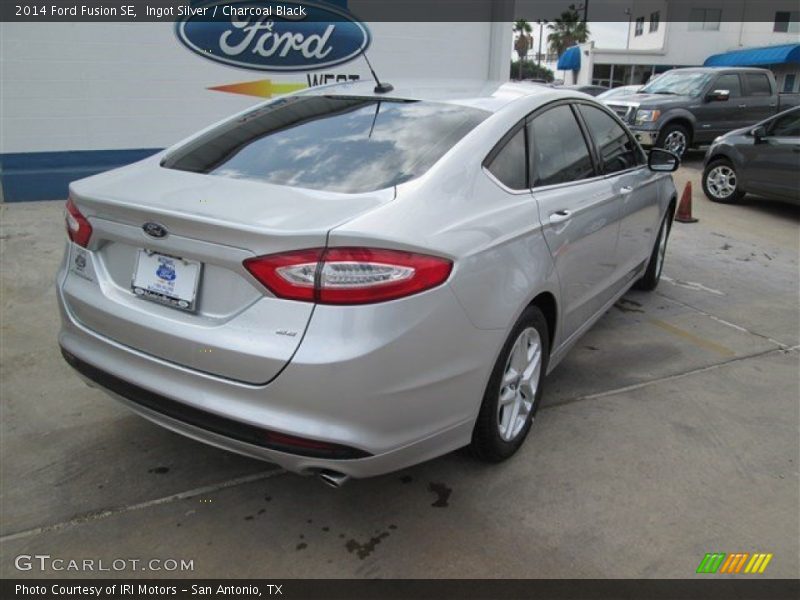 Ingot Silver / Charcoal Black 2014 Ford Fusion SE