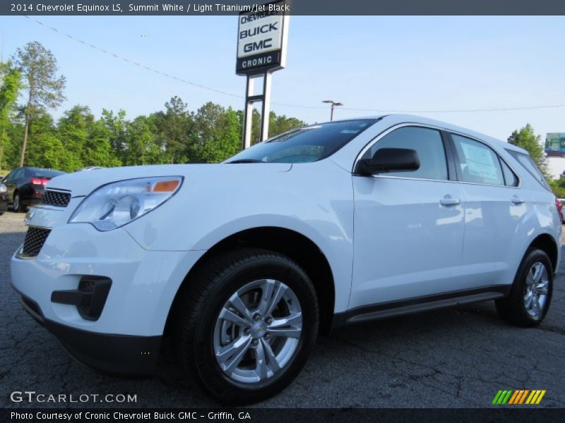 Summit White / Light Titanium/Jet Black 2014 Chevrolet Equinox LS