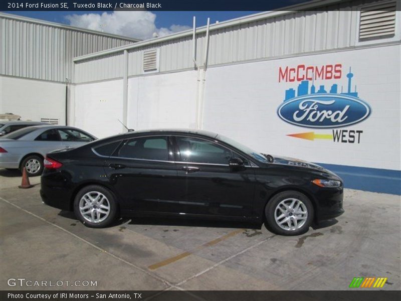 Tuxedo Black / Charcoal Black 2014 Ford Fusion SE