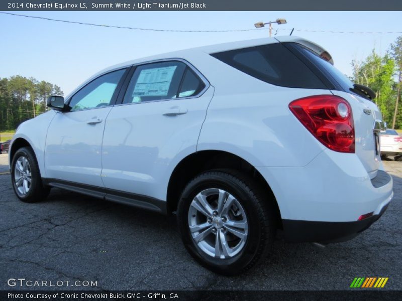 Summit White / Light Titanium/Jet Black 2014 Chevrolet Equinox LS