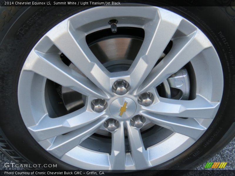 Summit White / Light Titanium/Jet Black 2014 Chevrolet Equinox LS