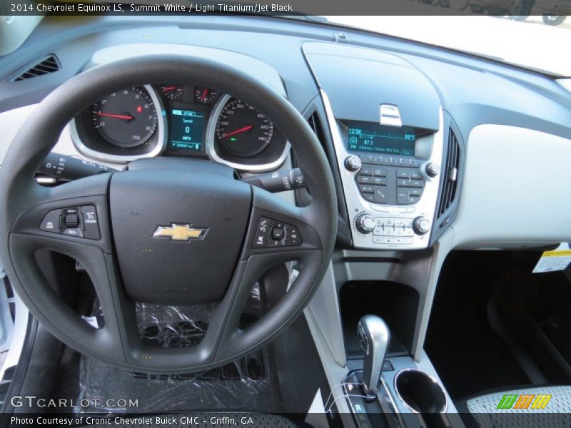 Summit White / Light Titanium/Jet Black 2014 Chevrolet Equinox LS