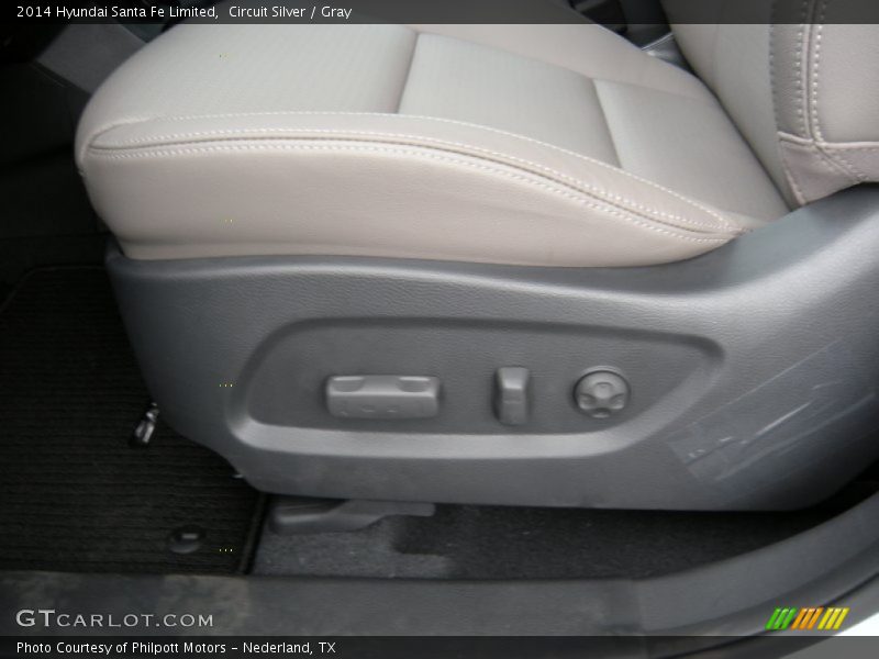 Circuit Silver / Gray 2014 Hyundai Santa Fe Limited