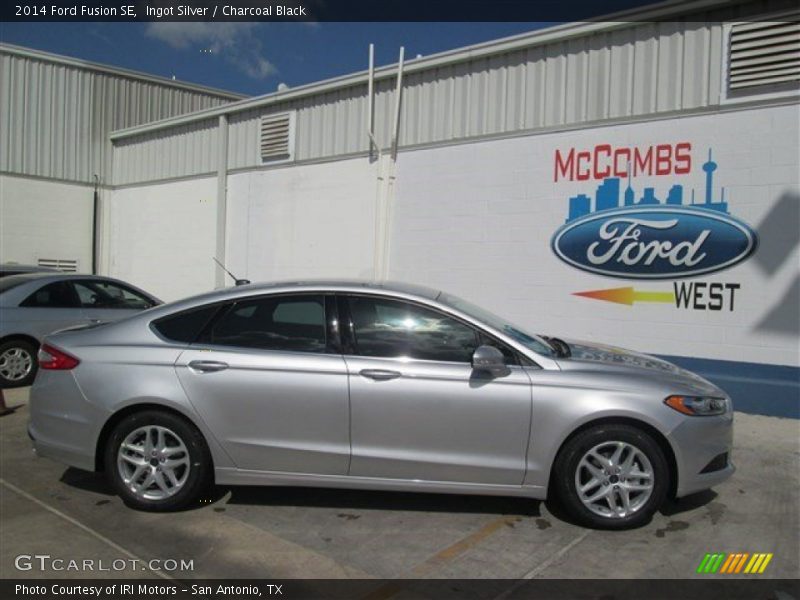 Ingot Silver / Charcoal Black 2014 Ford Fusion SE
