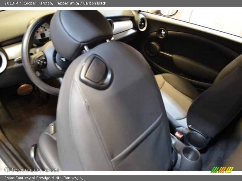 Pepper White / Carbon Black 2013 Mini Cooper Hardtop