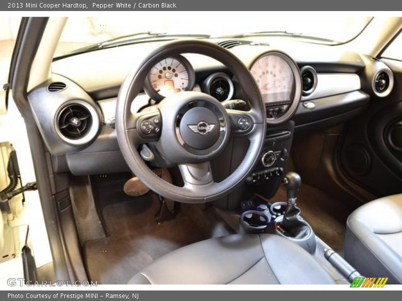 Pepper White / Carbon Black 2013 Mini Cooper Hardtop