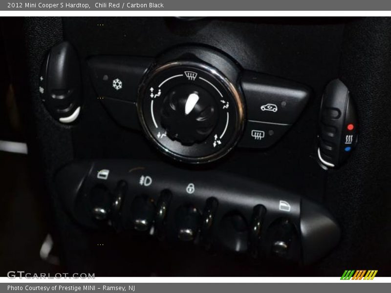 Chili Red / Carbon Black 2012 Mini Cooper S Hardtop
