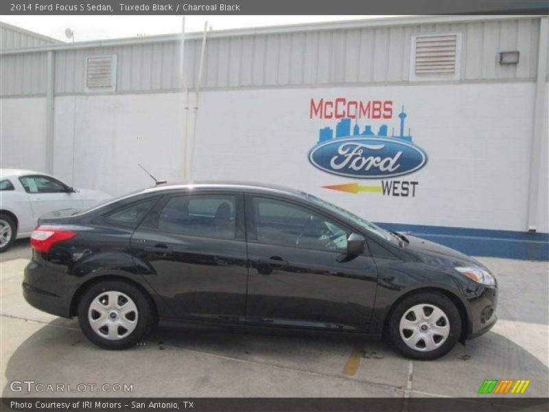 Tuxedo Black / Charcoal Black 2014 Ford Focus S Sedan