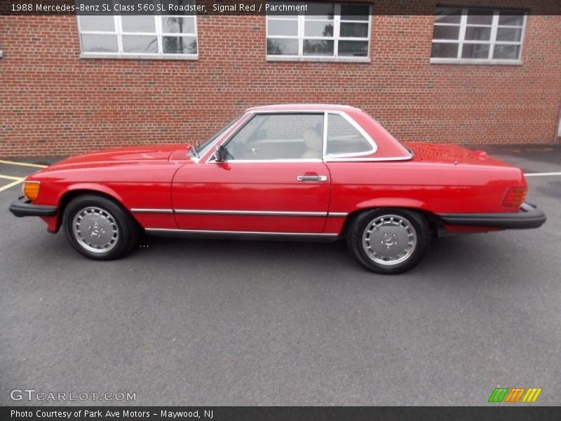 Signal Red / Parchment 1988 Mercedes-Benz SL Class 560 SL Roadster